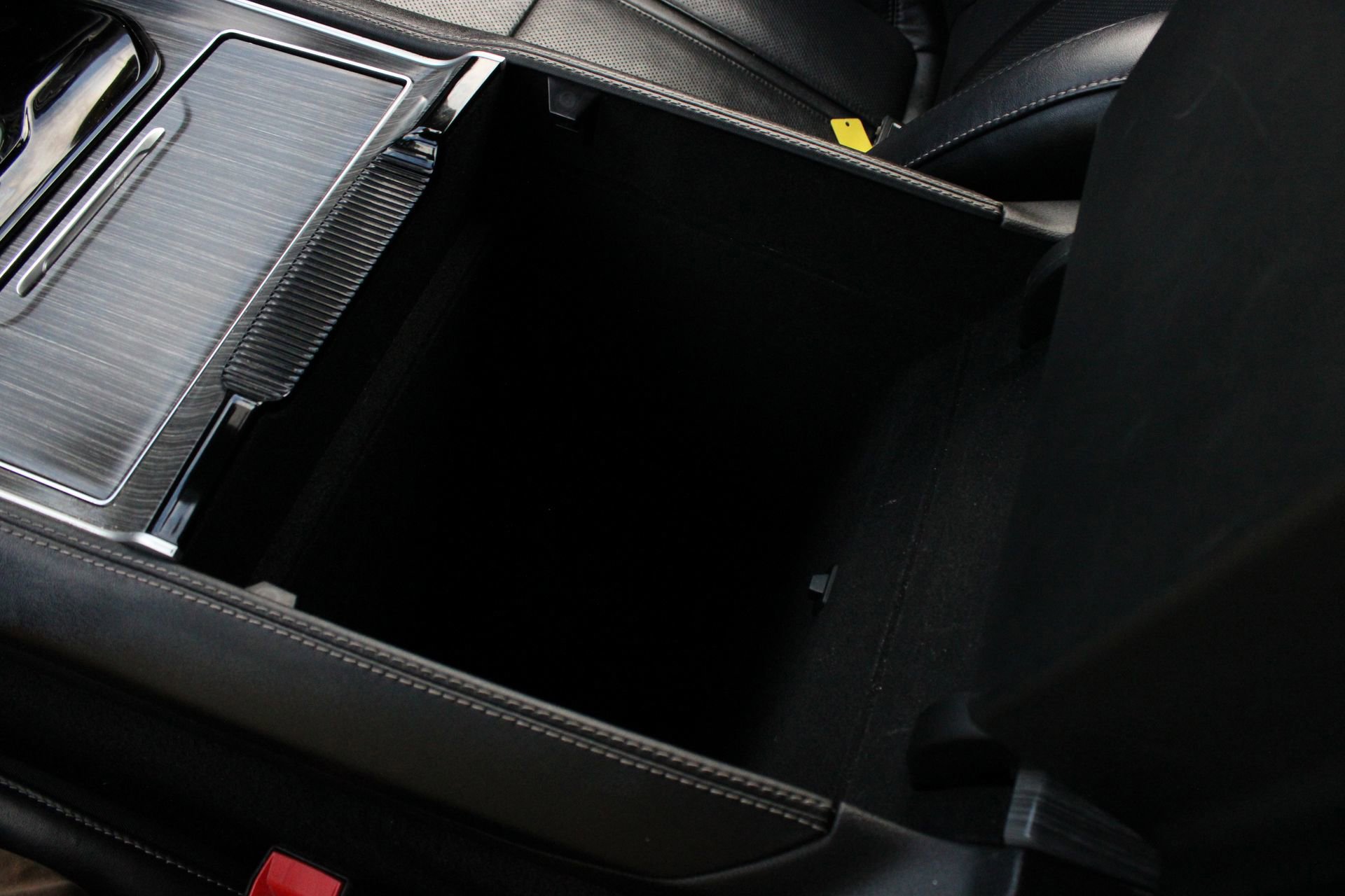 Used 2024 Jeep Wagoneer L Series II w/ Flexible Seating Group image 49