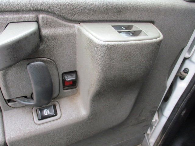 Used 2020 Chevrolet Express 4500 w/ Power Convenience Package image 8