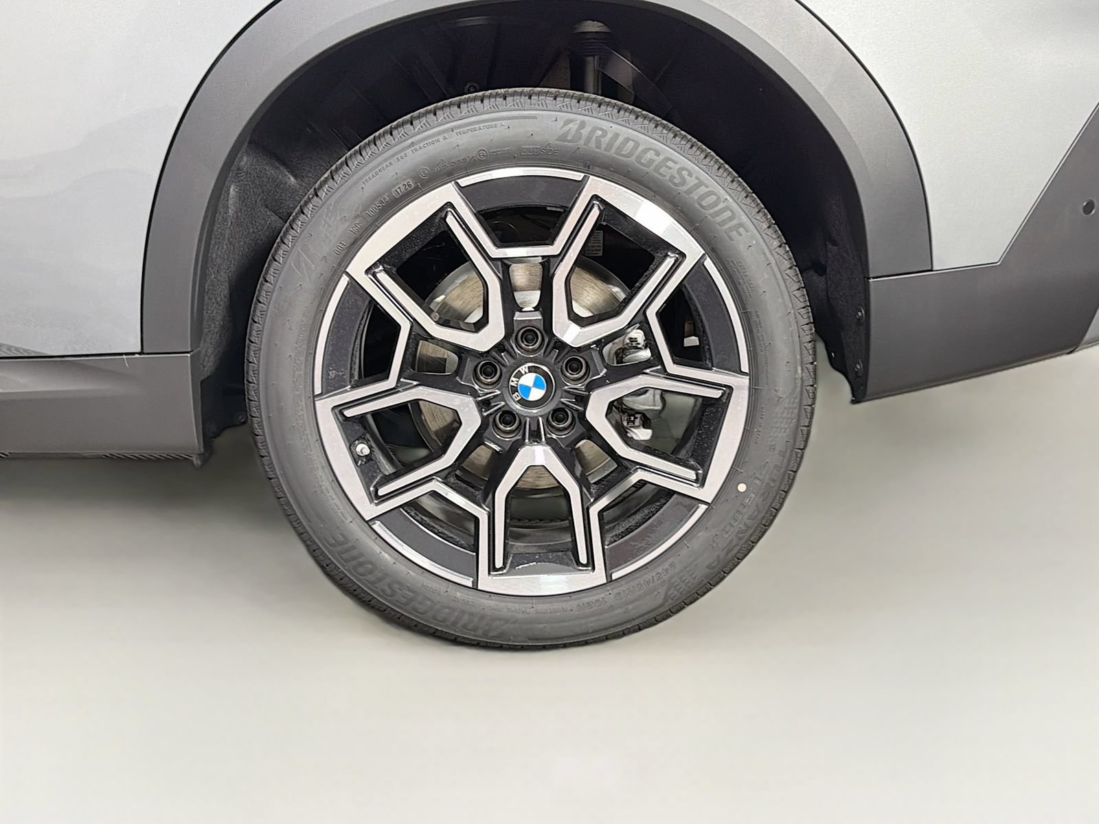New 2026 BMW X2 xDrive28i w/ Convenience Package AWD/4WD image 34