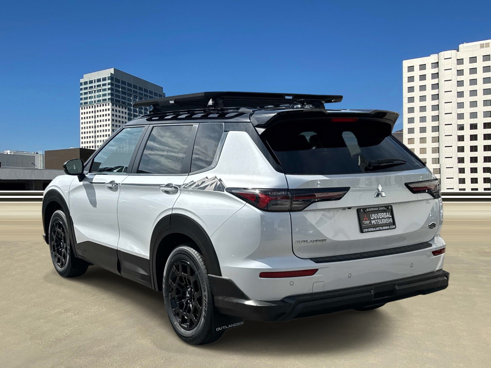 New 2026 Mitsubishi Outlander AWD image 3