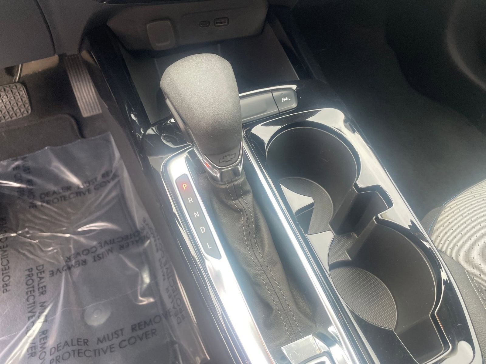 Used 2025 Chevrolet Trax LT image 40