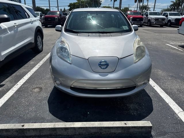 Used 2016 Nissan Leaf S w/ Charger Package FWD image 2