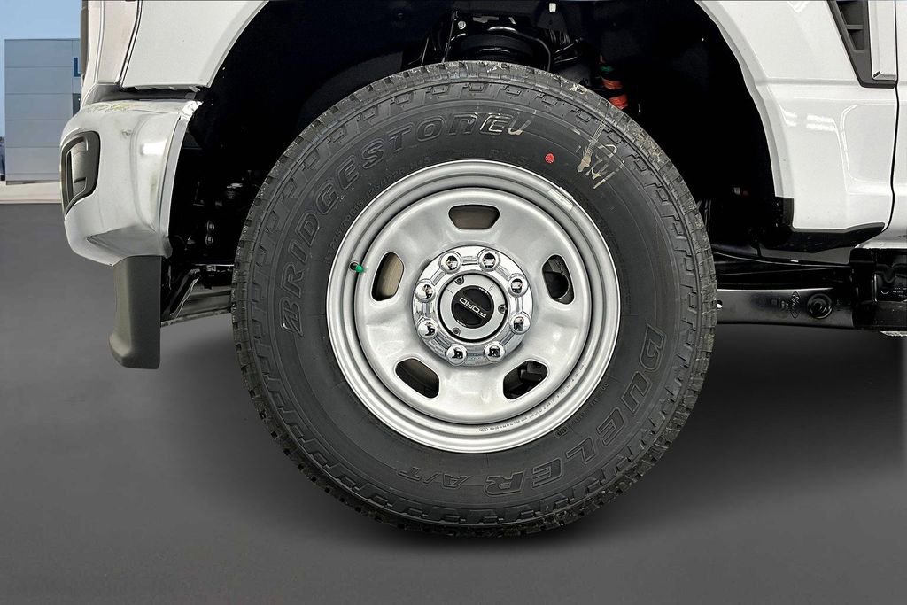 New 2026 Ford F350 XL w/ 360-Degree Camera Package image 13