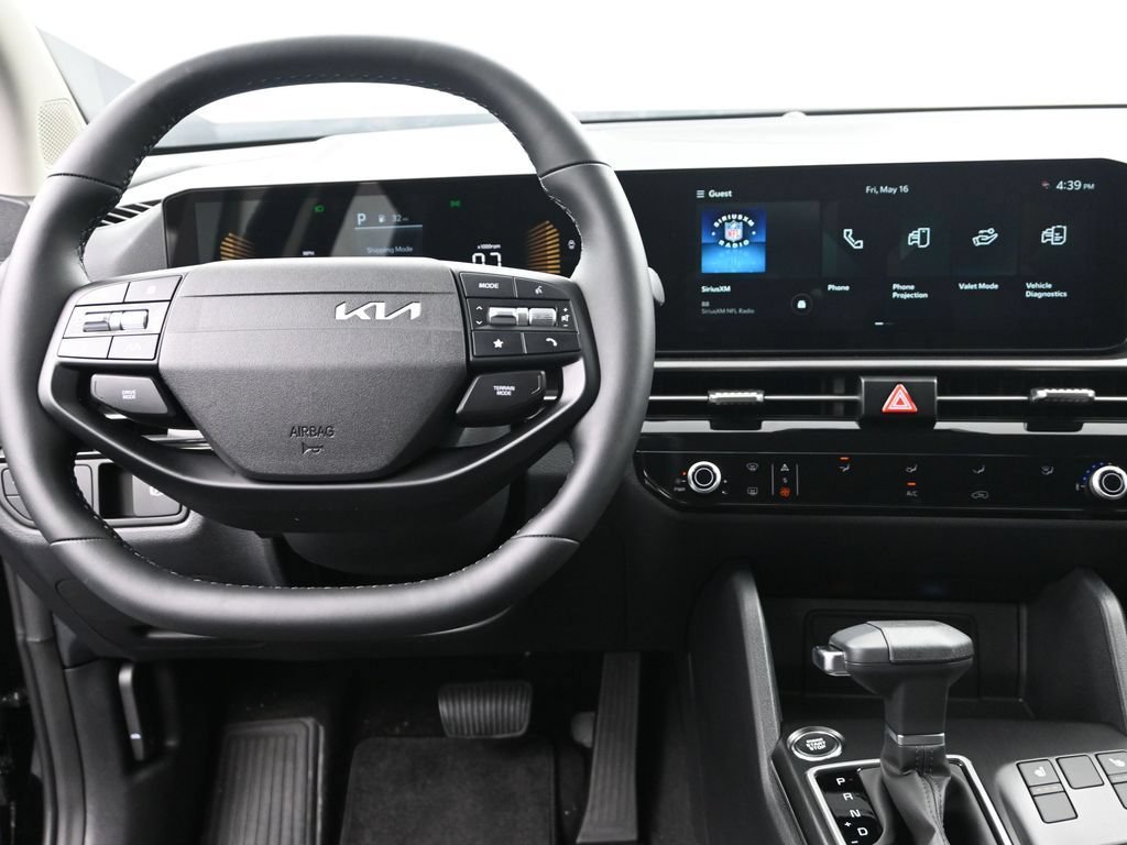 New 2026 Kia Sportage LX AWD/4WD image 32
