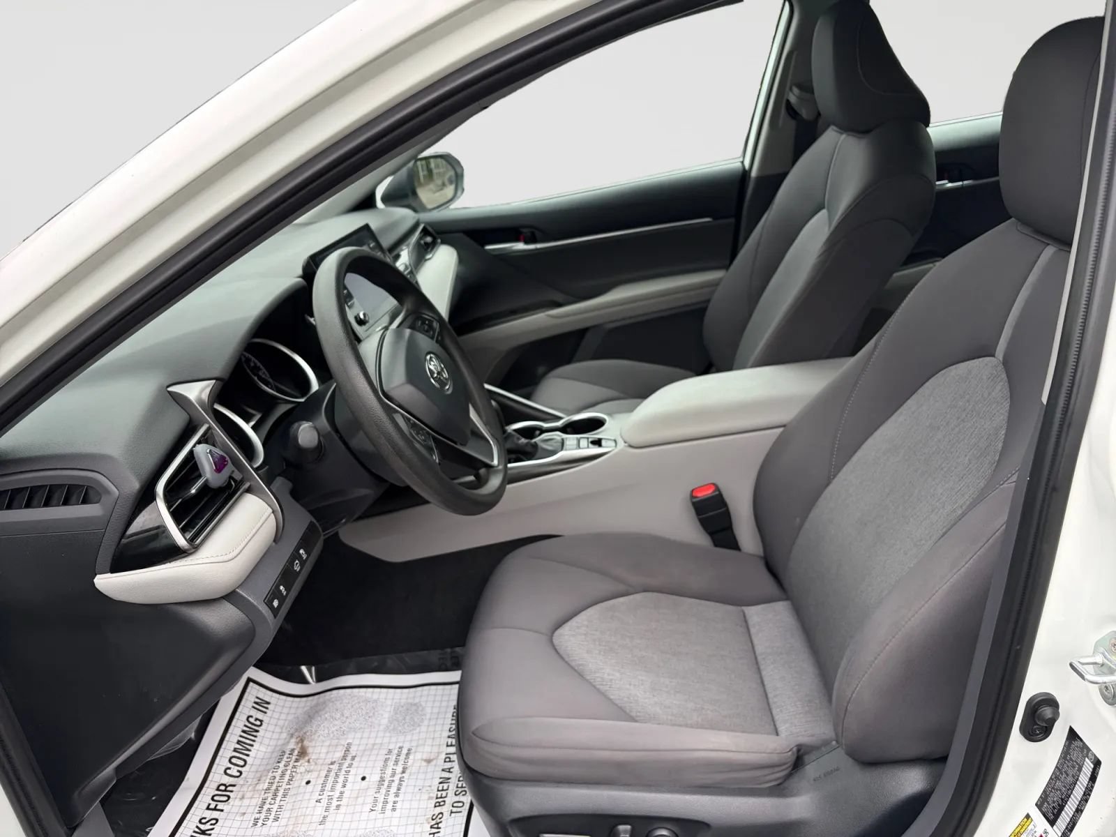 Used 2024 Toyota Camry LE AWD/4WD image 12