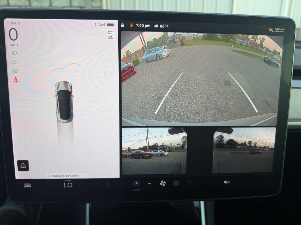 Used 2018 Tesla Model 3 Long Range RWD image 38