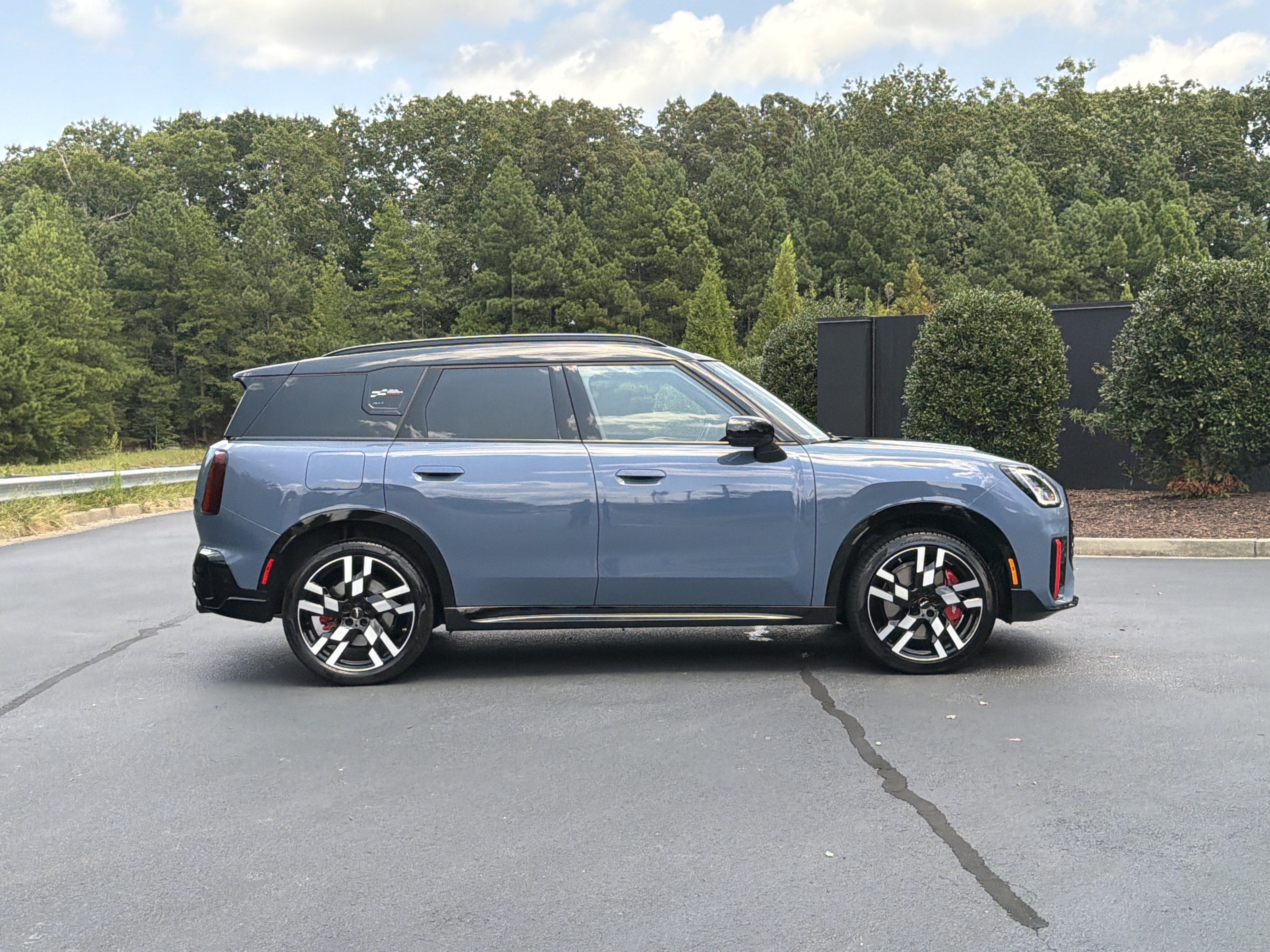 Used 2025 MINI Cooper Countryman John Cooper Works w/ Comfort Package Max AWD/4WD image 5