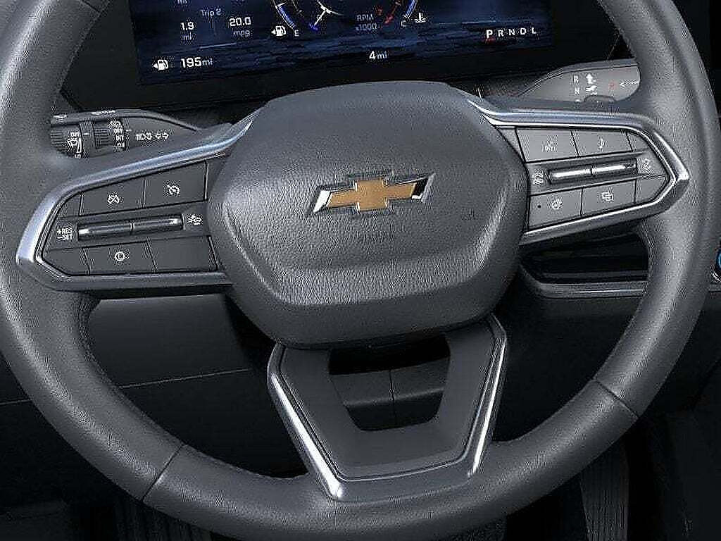 New 2026 Chevrolet Equinox LT w/ Convenience Package II FWD image 19
