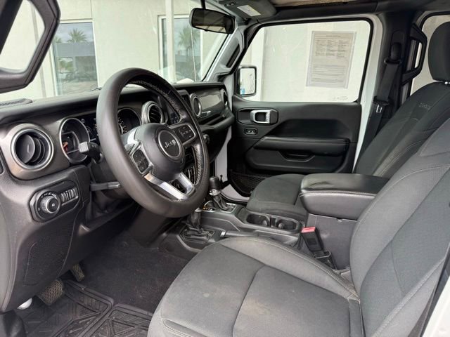 Used 2021 Jeep Wrangler Unlimited Sahara AWD/4WD image 11