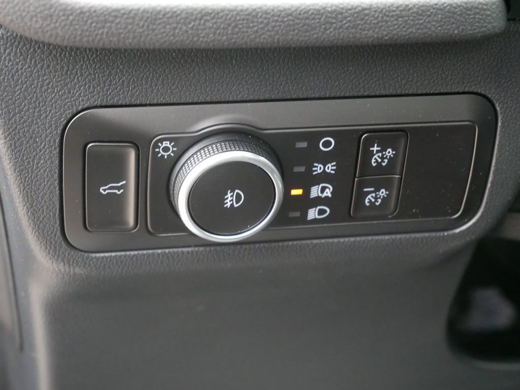 New 2026 Ford Escape ST-Line Select w/ Equipment Group 401A AWD/4WD image 19