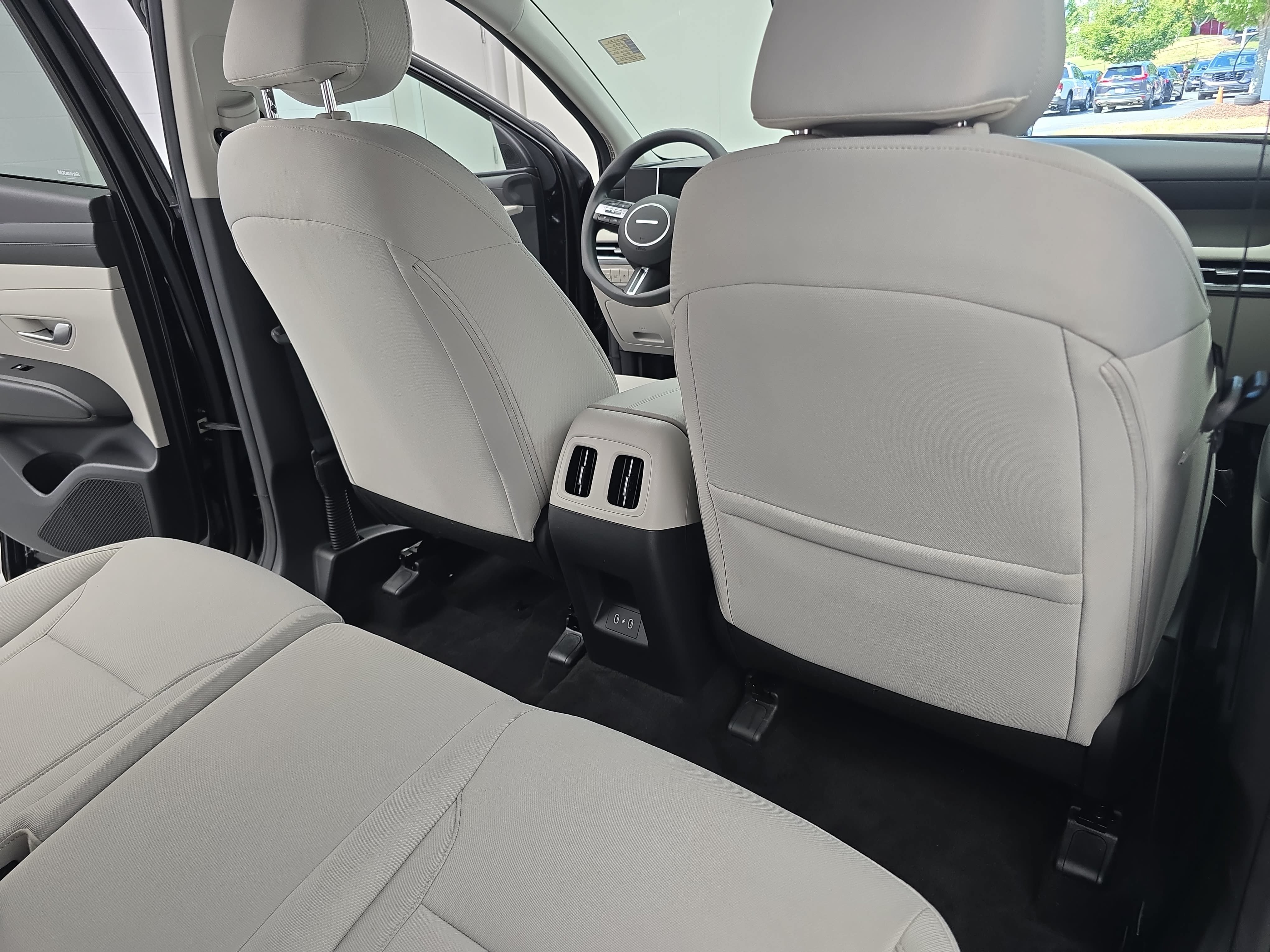 Used 2025 Hyundai Tucson SEL AWD/4WD image 11