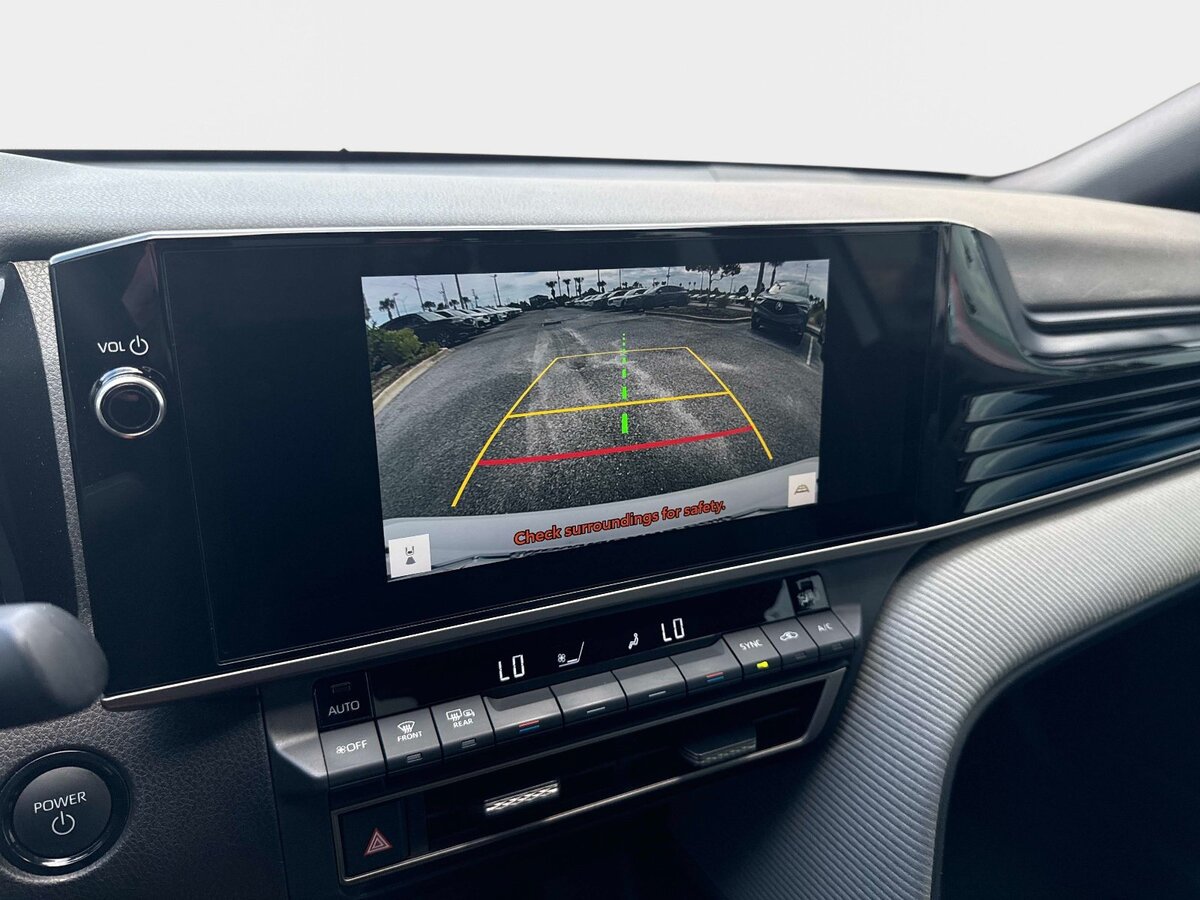 Used 2025 Toyota Camry SE w/ Multimedia Upgrade Package FWD image 23