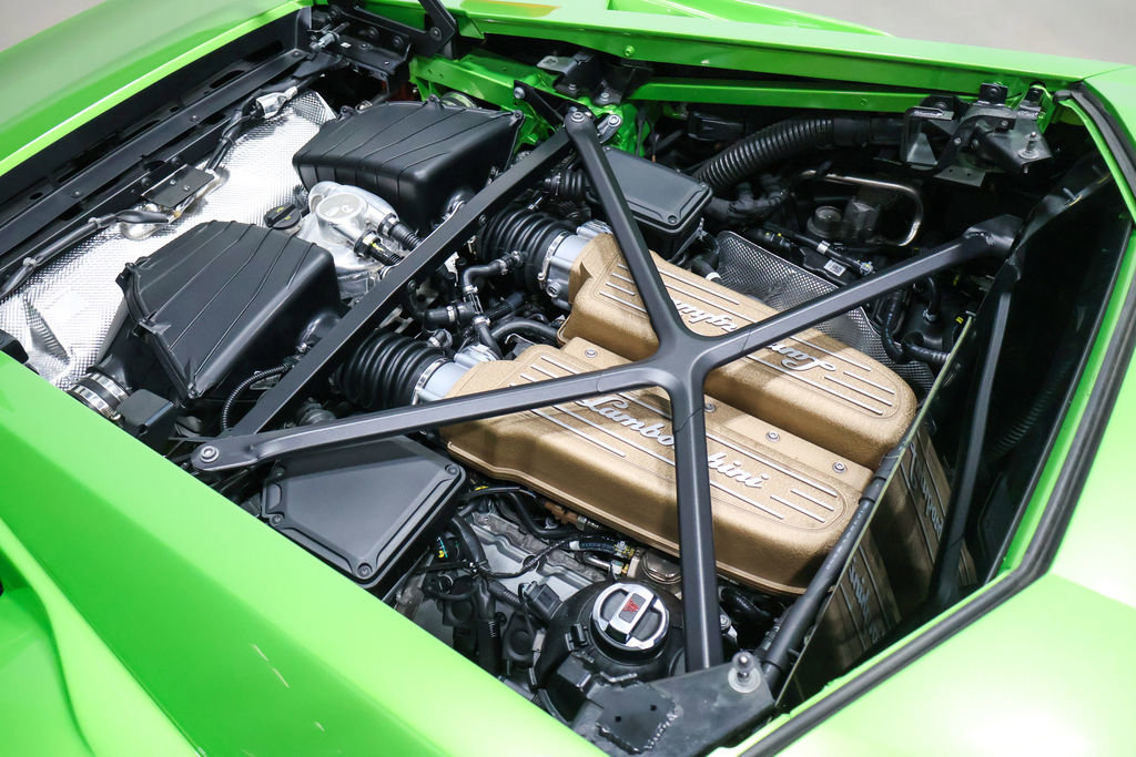 Used 2022 Lamborghini Huracan STO image 33