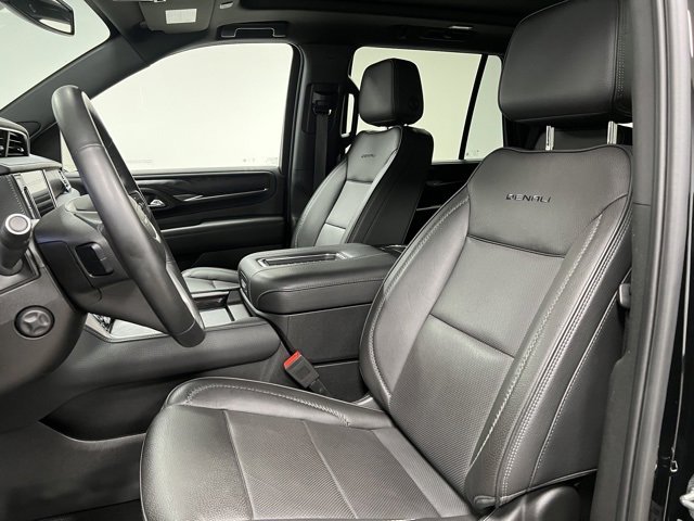 Used 2023 GMC Yukon Denali image 19