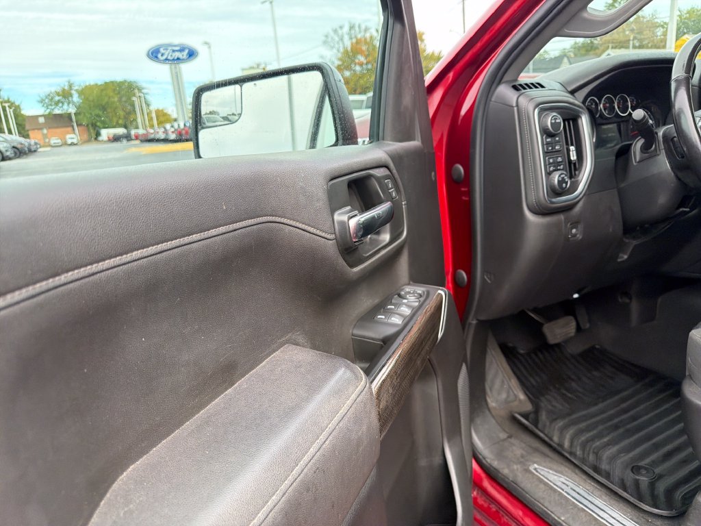 Used 2022 Chevrolet Silverado 1500 RST AWD/4WD image 6