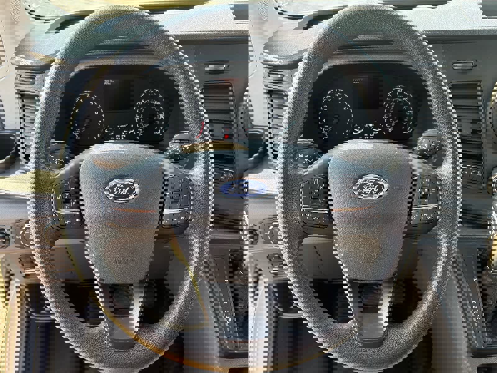 Used 2021 Ford Transit 350 XLT image 8