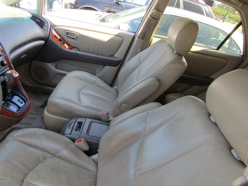 Used 2002 Lexus RX 300 image 9