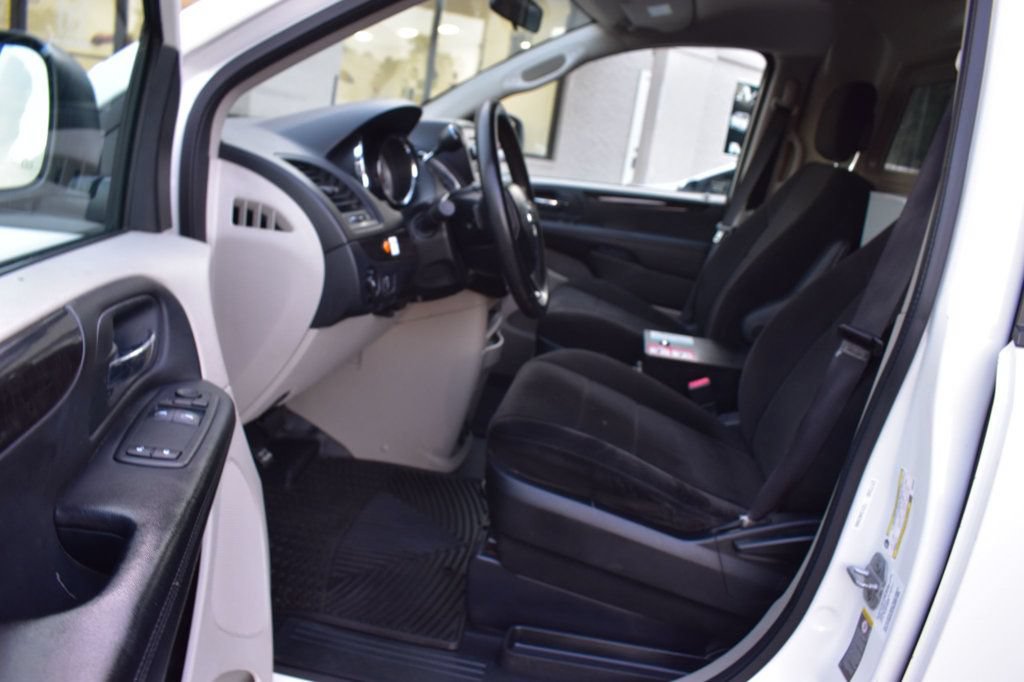 Used 2013 RAM C/V Tradesman FWD image 14