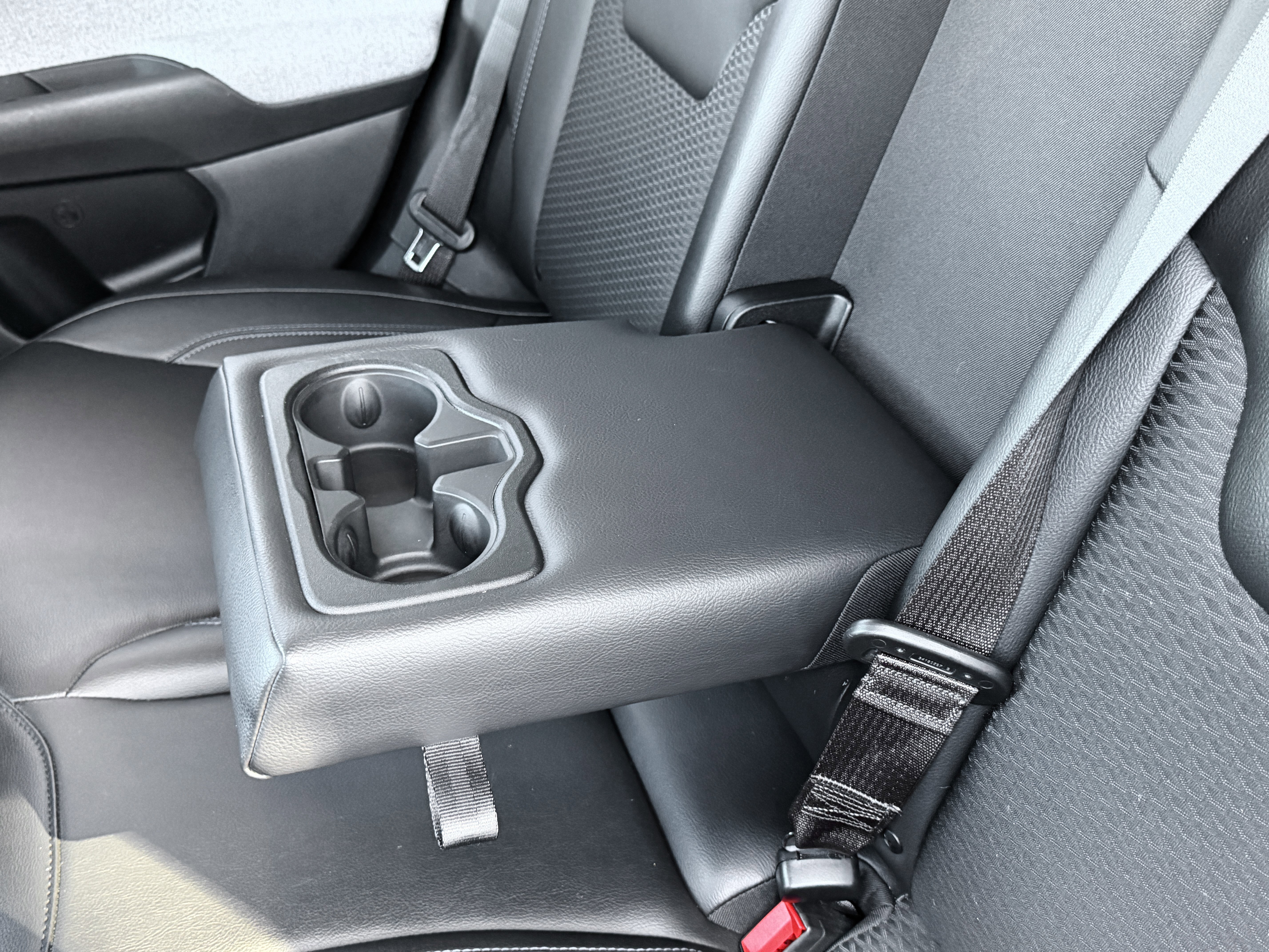 Used 2022 Jeep Compass Latitude AWD/4WD image 18