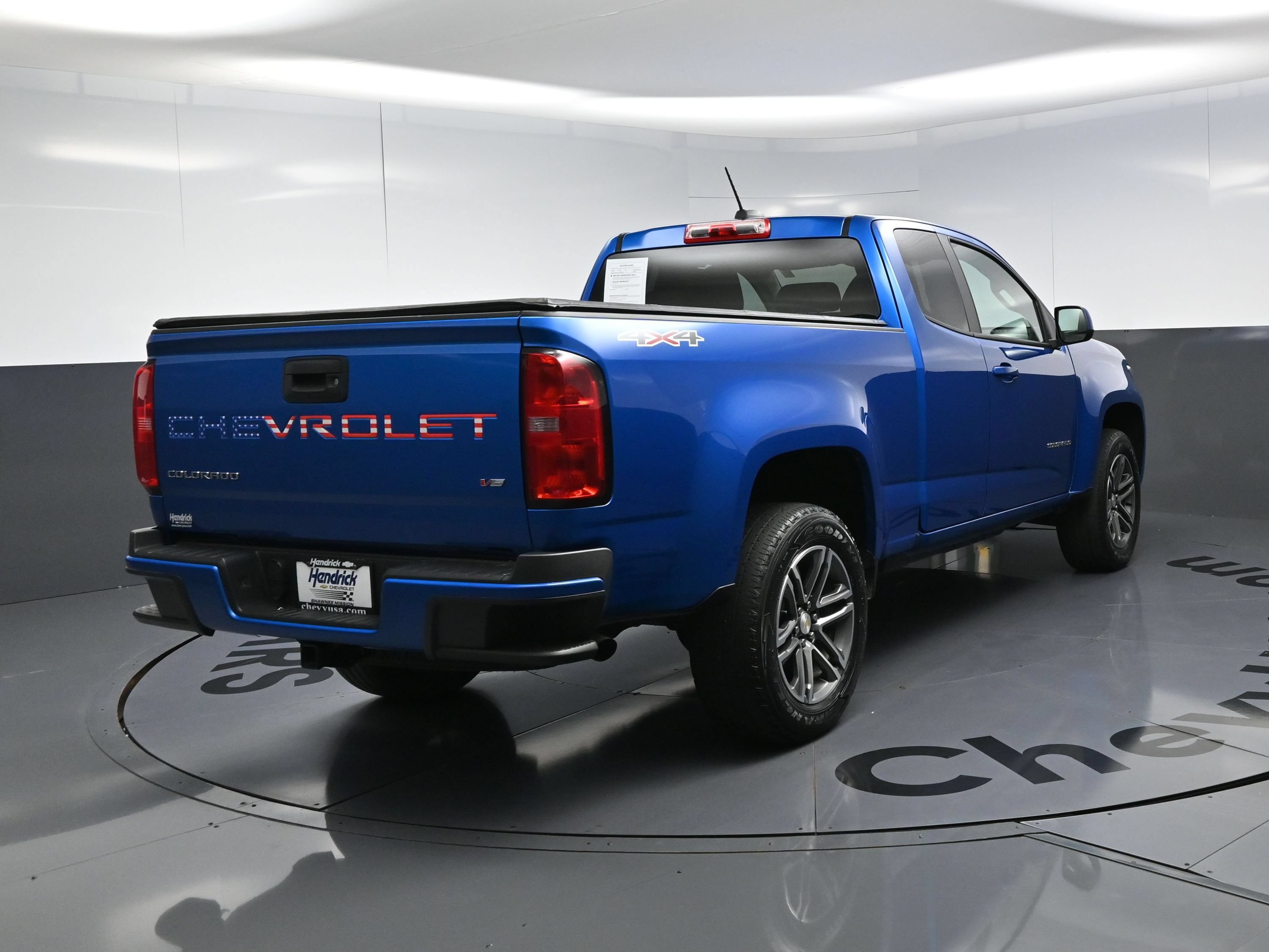 Used 2021 Chevrolet Colorado W/T w/ Custom Special Edition AWD/4WD image 9