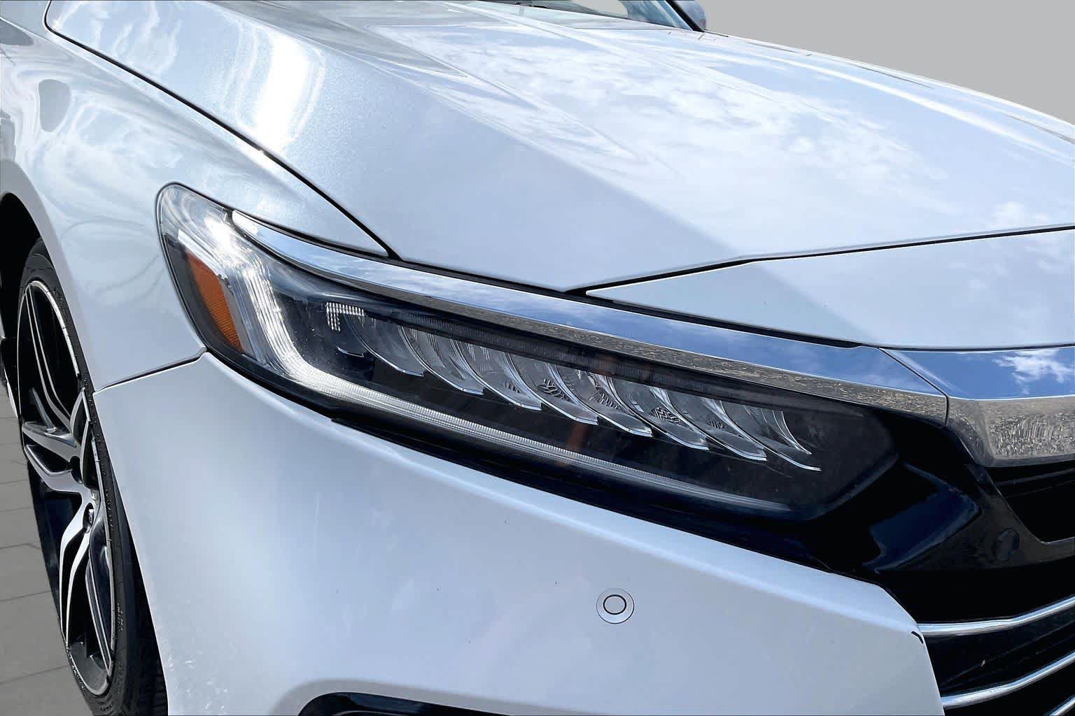 Used 2022 Honda Accord Touring image 27