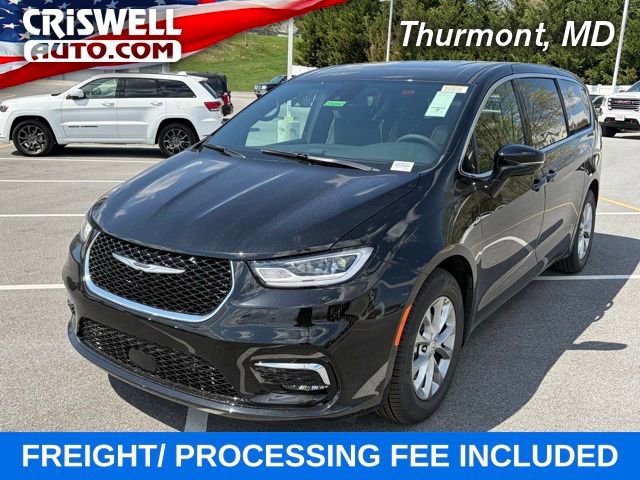 New 2026 Chrysler Pacifica Limited
