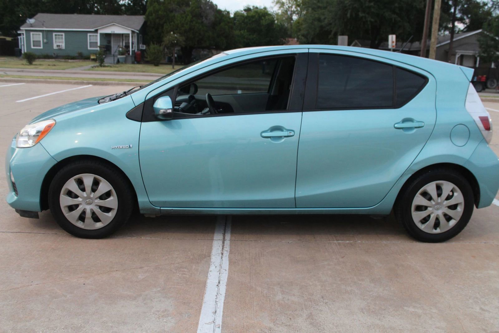 Used 2014 Toyota Prius C Two image 8