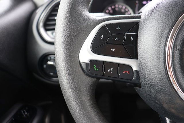 Used 2023 Jeep Renegade Latitude image 21