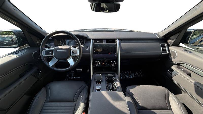 Used 2023 Land Rover Discovery S R-Dynamic AWD/4WD image 12