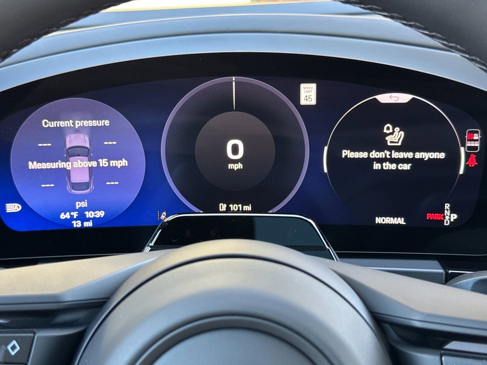 New 2026 Porsche Macan 4 Electric image 31