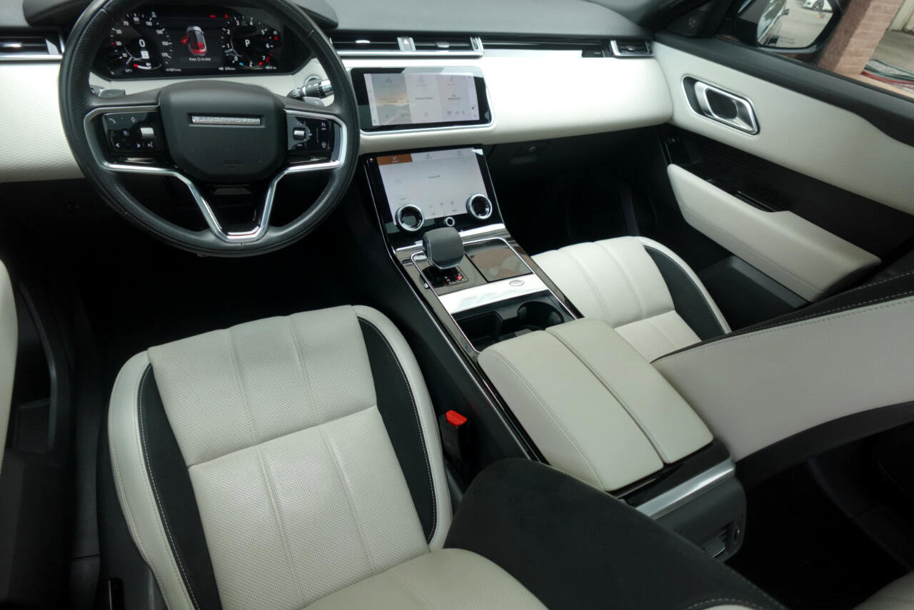 Used 2021 Land Rover Range Rover Velar R-Dynamic S image 22
