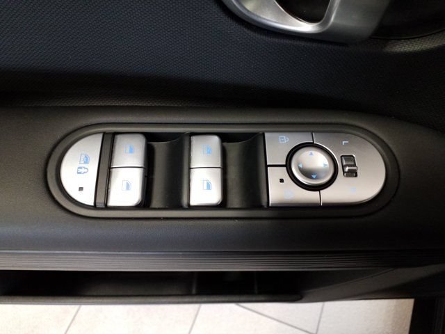Certified 2024 Hyundai Ioniq 5 SE RWD image 11