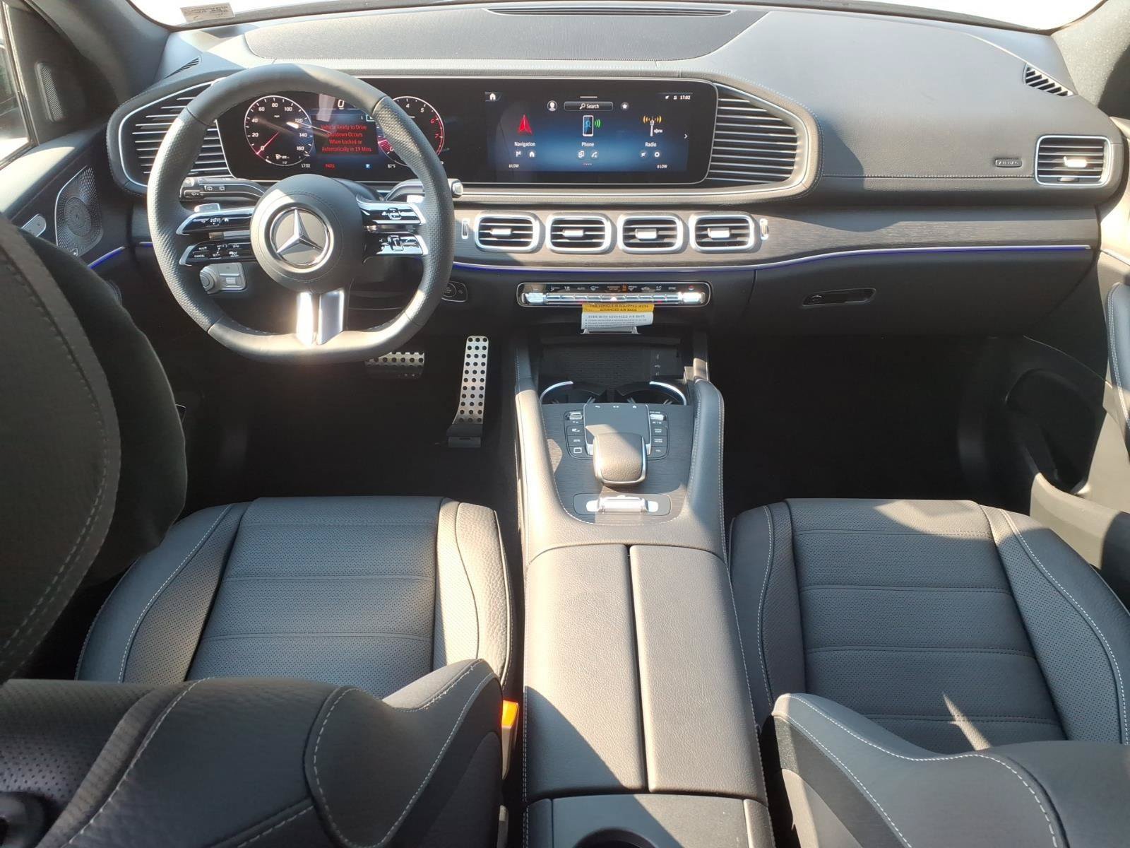 New 2026 Mercedes-Benz GLS 450 4MATIC image 11