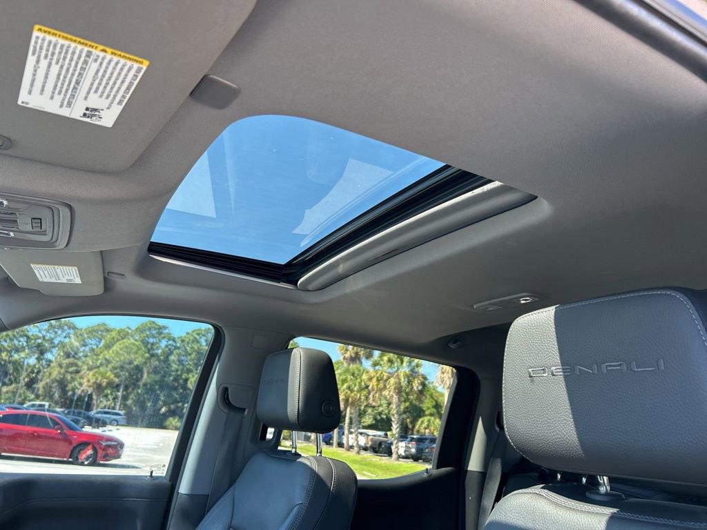 Used 2019 GMC Sierra 1500 Denali w/ Denali Ultimate Package image 4