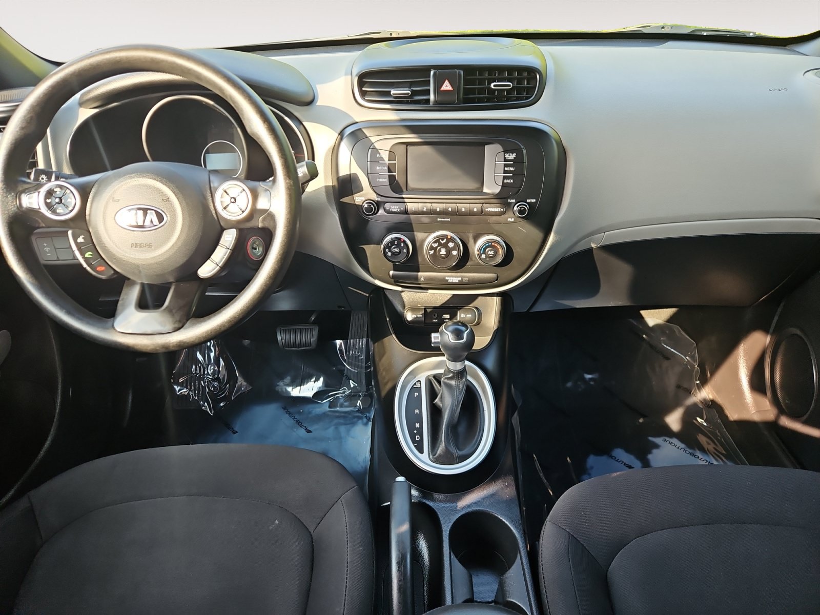 Used 2018 Kia Soul FWD image 11
