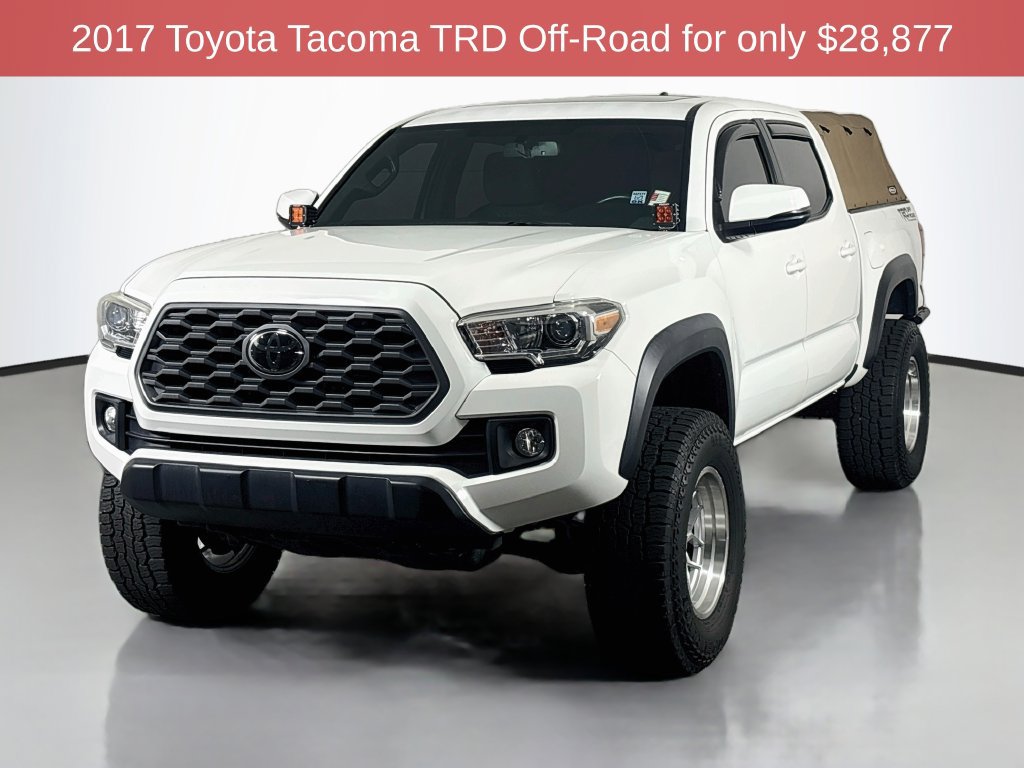 Used 2017 Toyota Tacoma TRD Off-Road AWD/4WD image 3