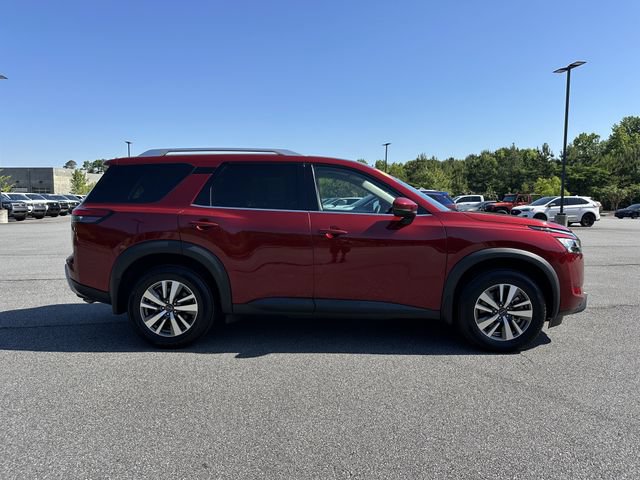 Certified 2023 Nissan Pathfinder SL AWD/4WD image 10