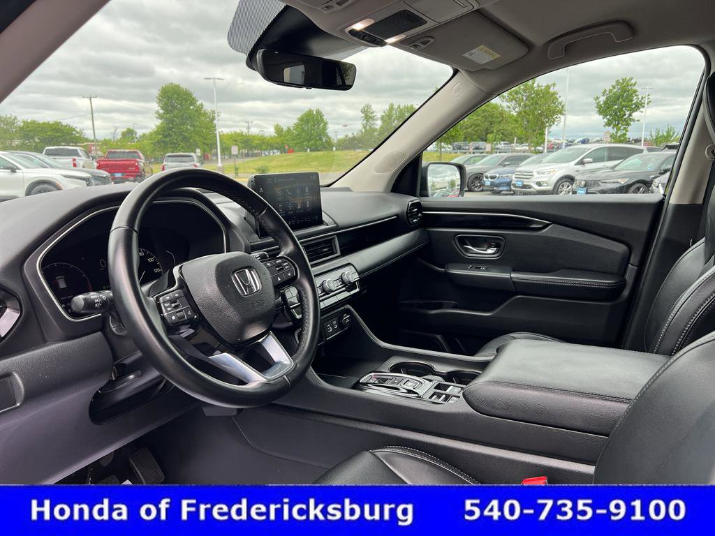 Used 2025 Honda Pilot EX-L image 13