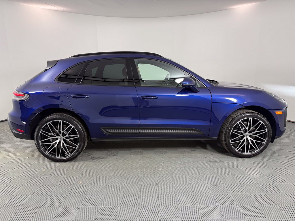 New 2026 Porsche Macan AWD/4WD image 8