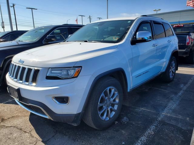 Used 2015 Jeep Grand Cherokee Limited w/ Luxury Group II image 2