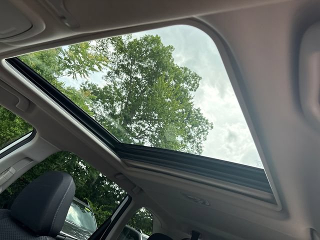 Certified 2023 Subaru Forester Premium AWD/4WD image 39