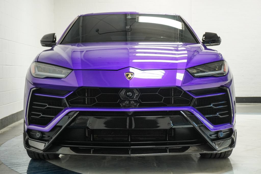 Used 2022 Lamborghini Urus AWD/4WD image 40