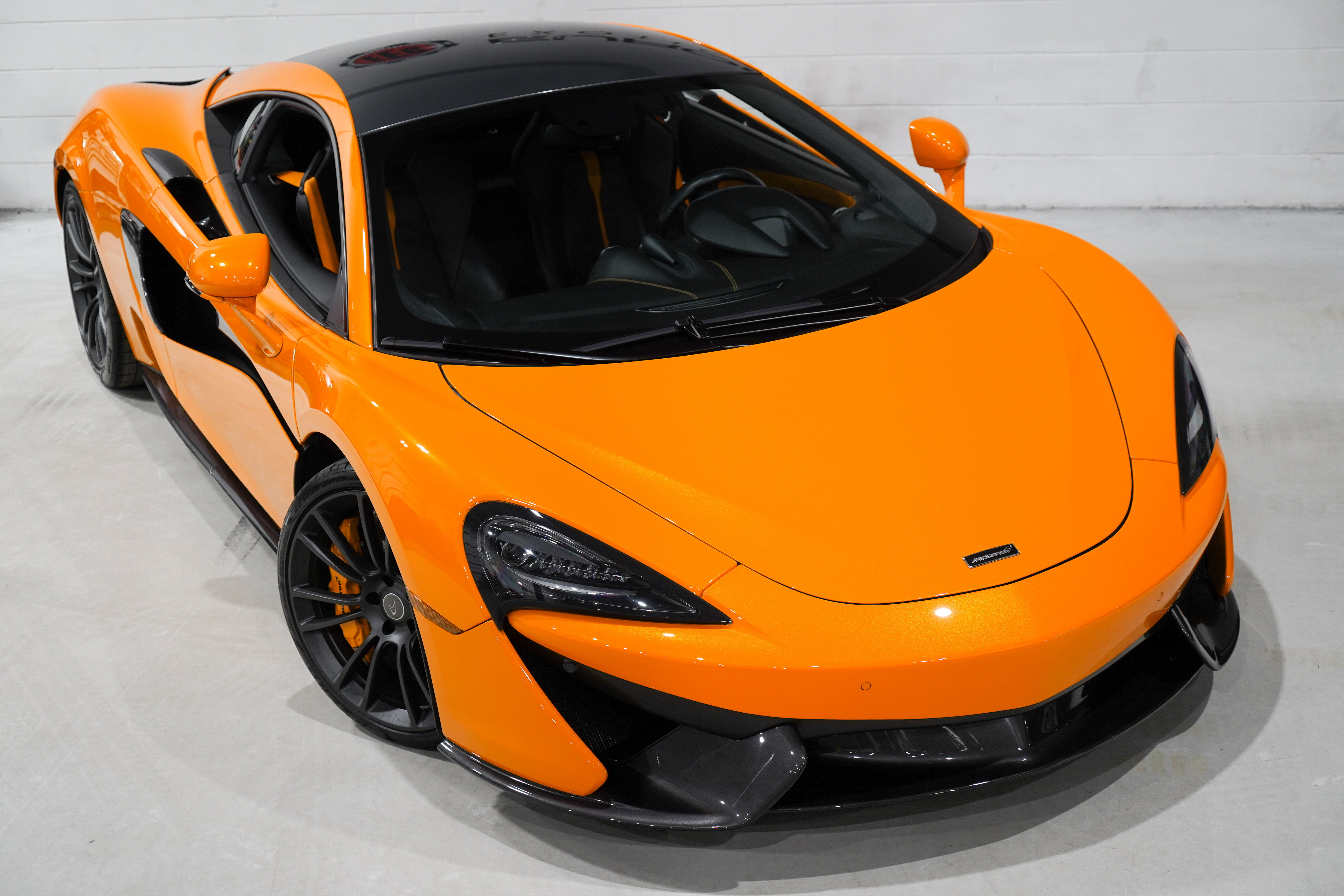 Used 2017 McLaren 570S Coupe RWD image 29