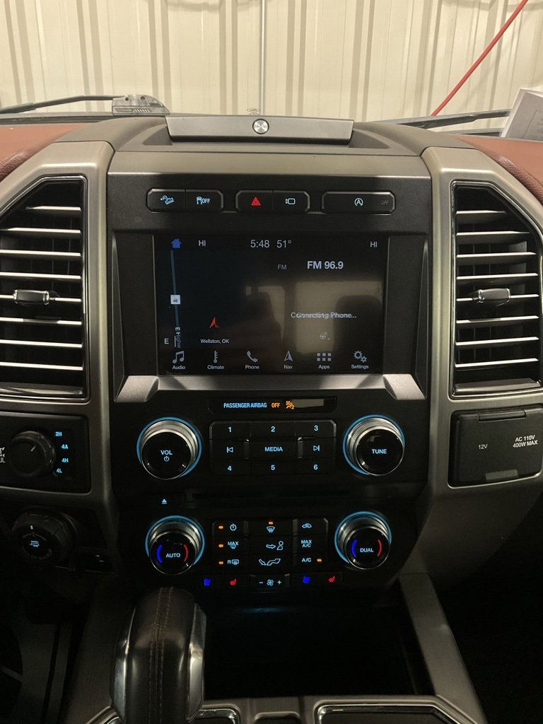 Used 2018 Ford F150 Platinum w/ Equipment Group 701A Luxury image 16