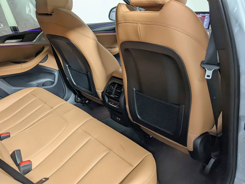 Certified 2025 BMW X4 xDrive30i w/ Premium Package AWD/4WD image 41