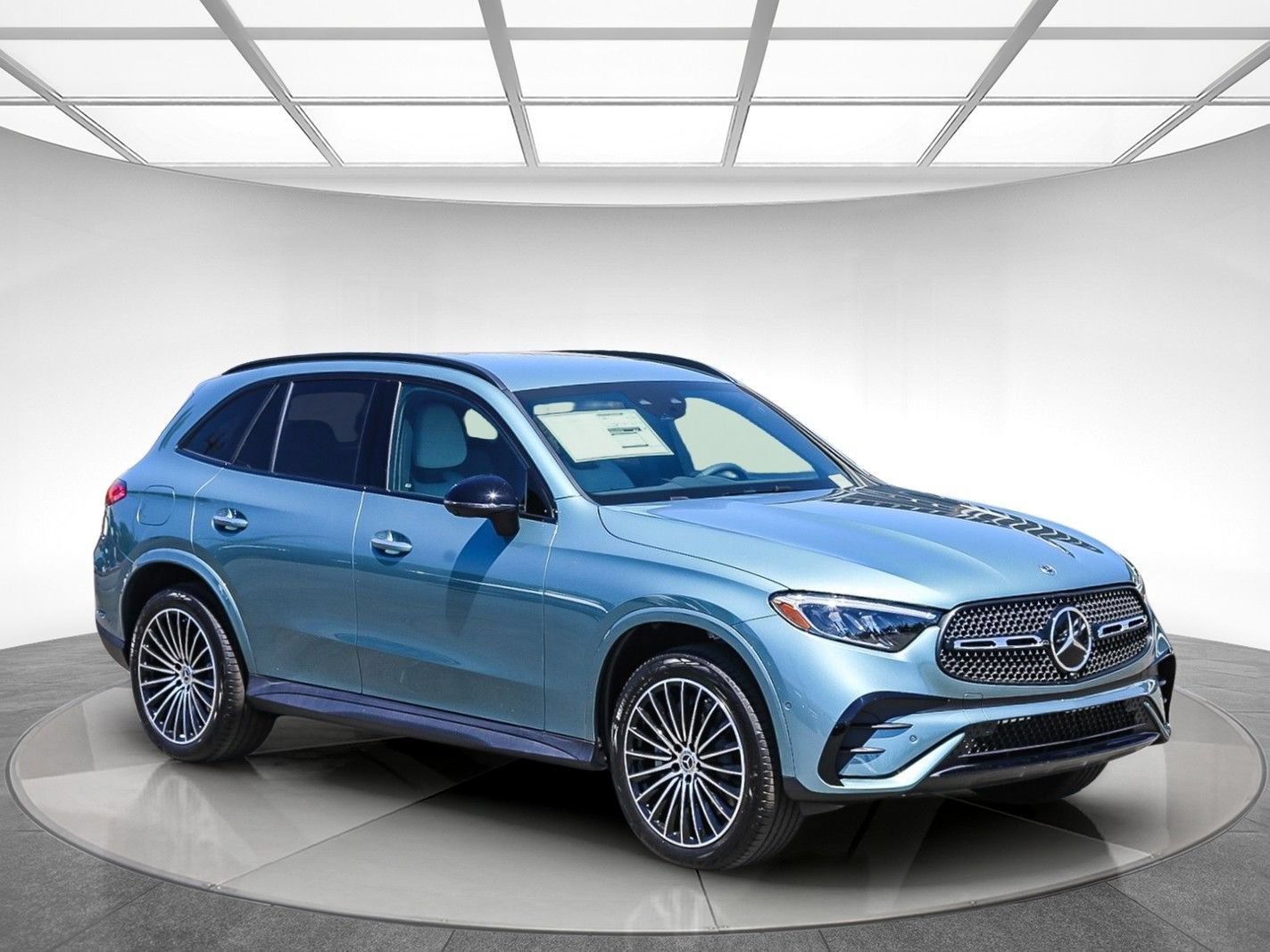 New 2026 Mercedes-Benz GLC 300 4MATIC image 5