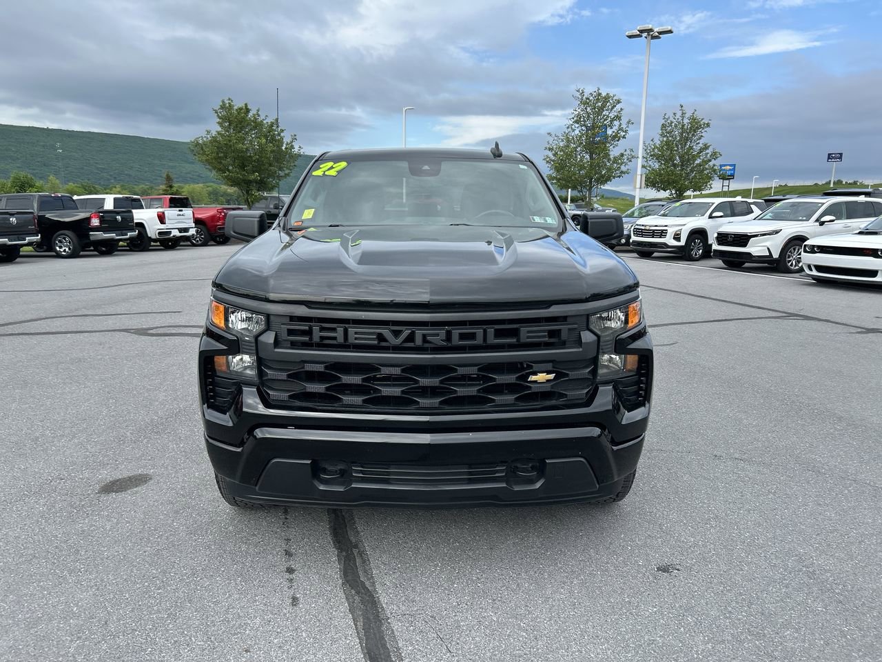 Used 2022 Chevrolet Silverado 1500 Custom AWD/4WD video 2
