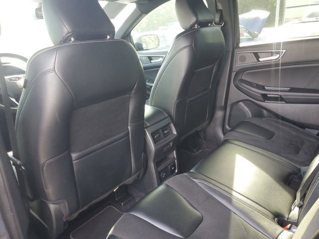 Used 2022 Ford Edge ST w/ Equipment Group 401A image 10