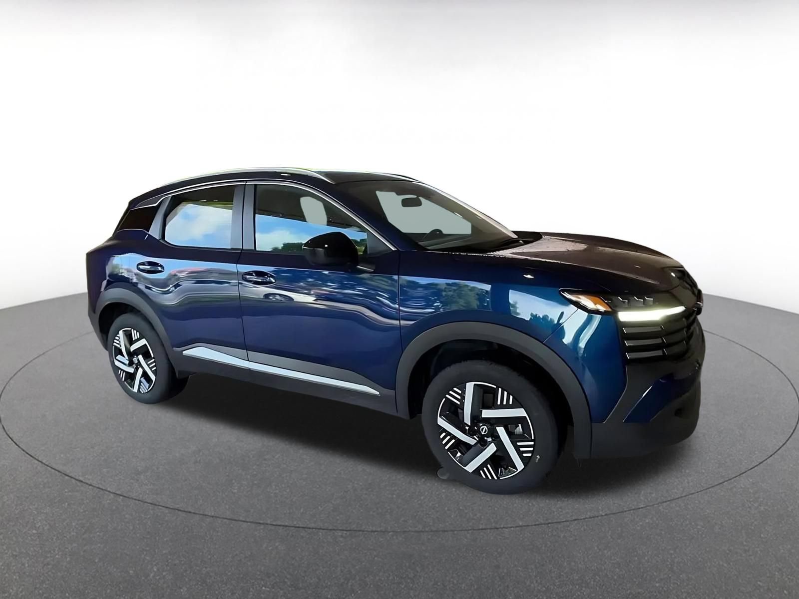 Used 2026 Nissan Kicks SV w/ Cold Weather Package FWD video 2