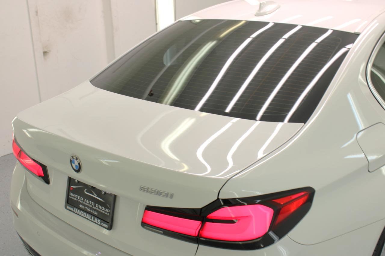 Used 2021 BMW 530i w/ Convenience Package RWD image 19